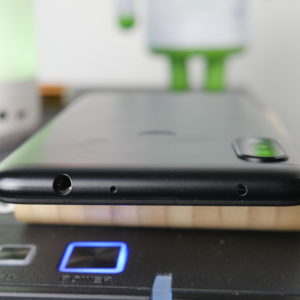 Xiaomi Redmi Note 6 Pro design