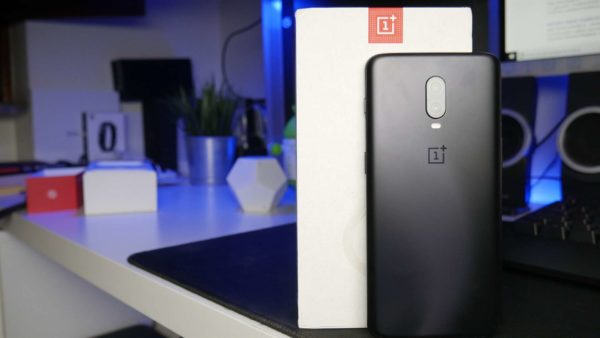 OnePlus 6T recensione review