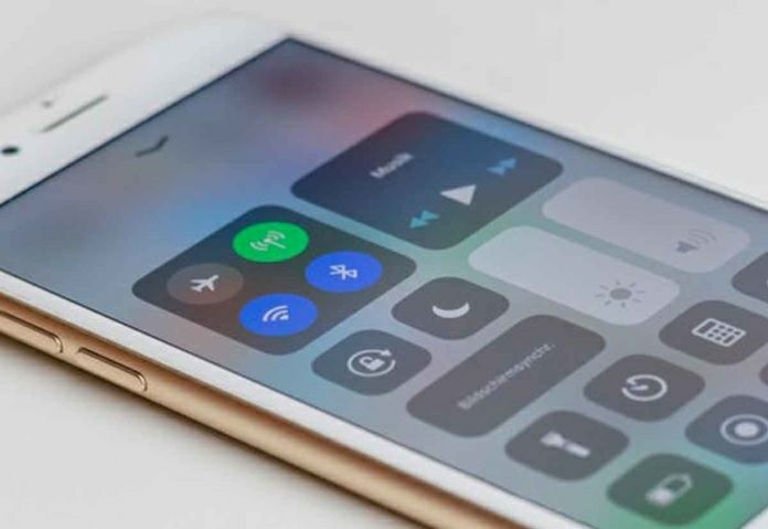 Come rinominare dispositivi Bluetooth su iPhone iPad e iPod touch