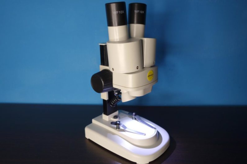 Swift S101-B microscopio